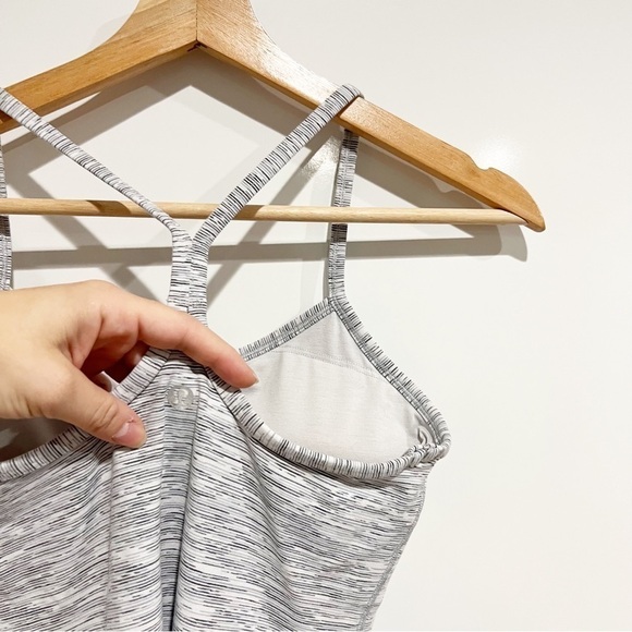 Lululemon Power Pose Tank Top - Picture 6 of 9